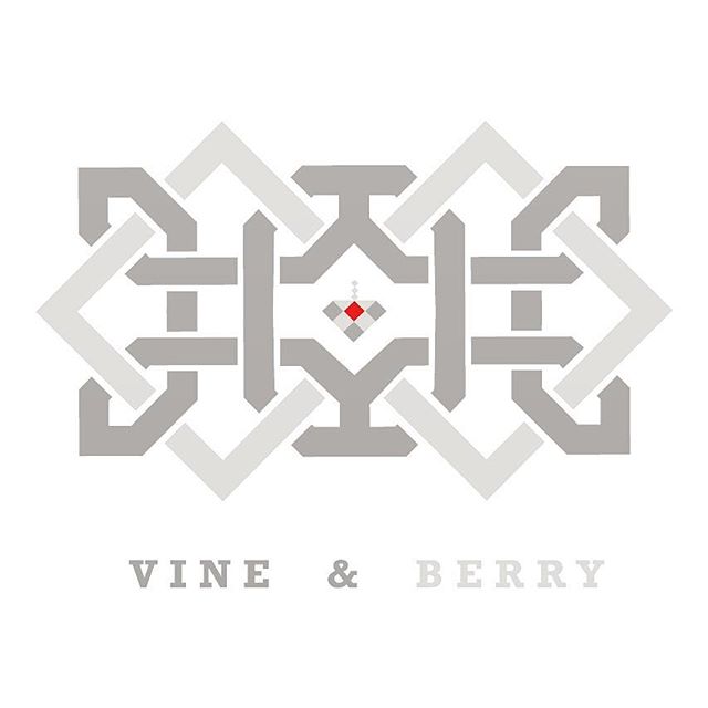 dgMarmota's tweet photo. Geometric #dailylogochallenge #dailylogochallengeday17 #logo #vine #berry #geometriclogo #Logo https://t.co/dgTPaSAhIK