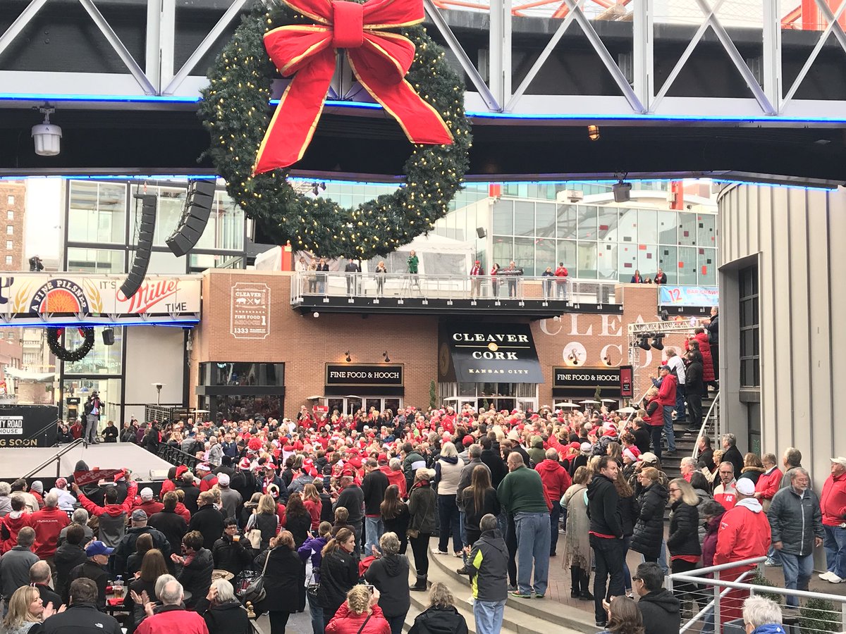 NCAAVolleyball's tweet photo. Holy pep rally, Nebraska! #NCAAVB https://t.co/JLwORyD8wt