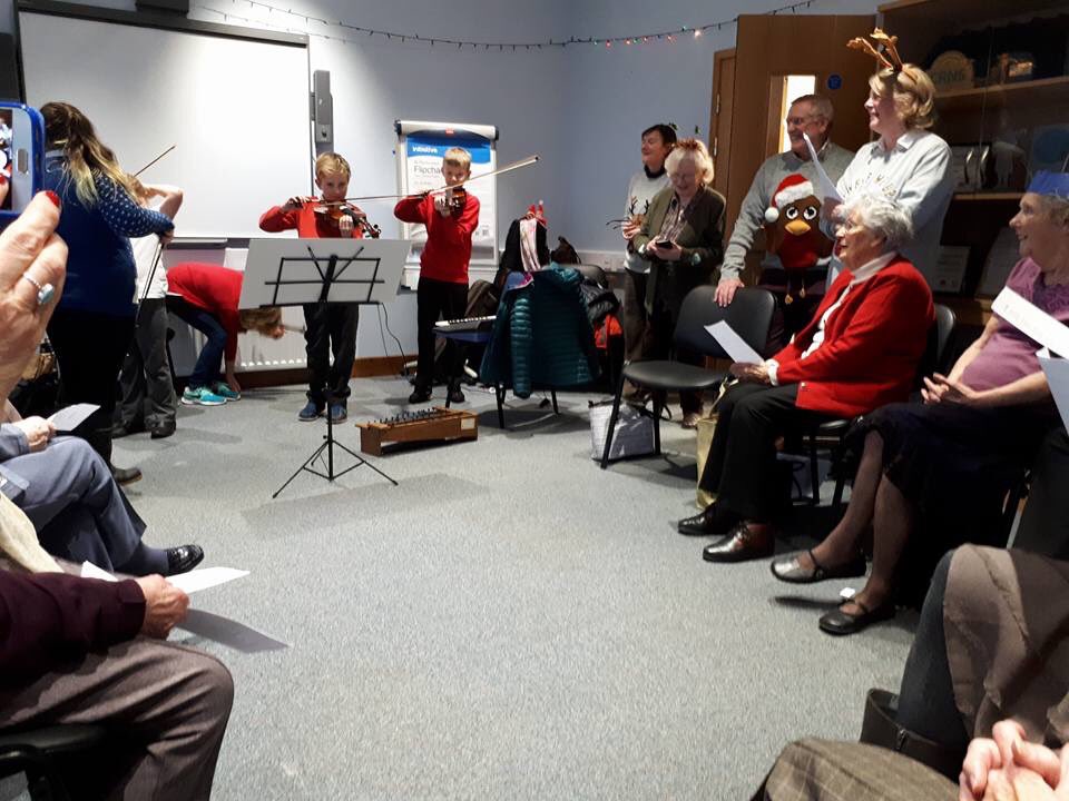 Jean5724's tweet photo. @alzscot West Argyll’s Mull Musical Minds celebrate 5th birthday &amp; Christmas with a Party #music #partnership #community @MullandIonaCT @maga40 @sue_pagan @jajajingo https://t.co/HXIvUbT6zG