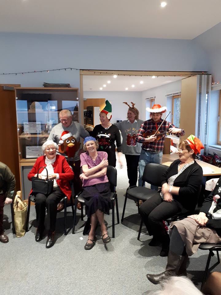 Jean5724's tweet photo. @alzscot West Argyll’s Mull Musical Minds celebrate 5th birthday &amp; Christmas with a Party #music #partnership #community @MullandIonaCT @maga40 @sue_pagan @jajajingo https://t.co/HXIvUbT6zG