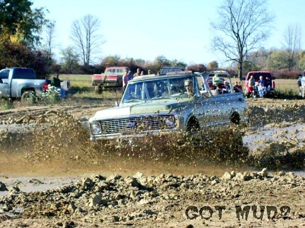 fyvie2's tweet photo. Sometimes I cringe at what someones running through a pit. An early 70's K5 is my spirit truck, much too nice to destroy in a pit.

#GotMud #MoundsORV @MuddyOffRoad https://t.co/wxgCDK7Ml4