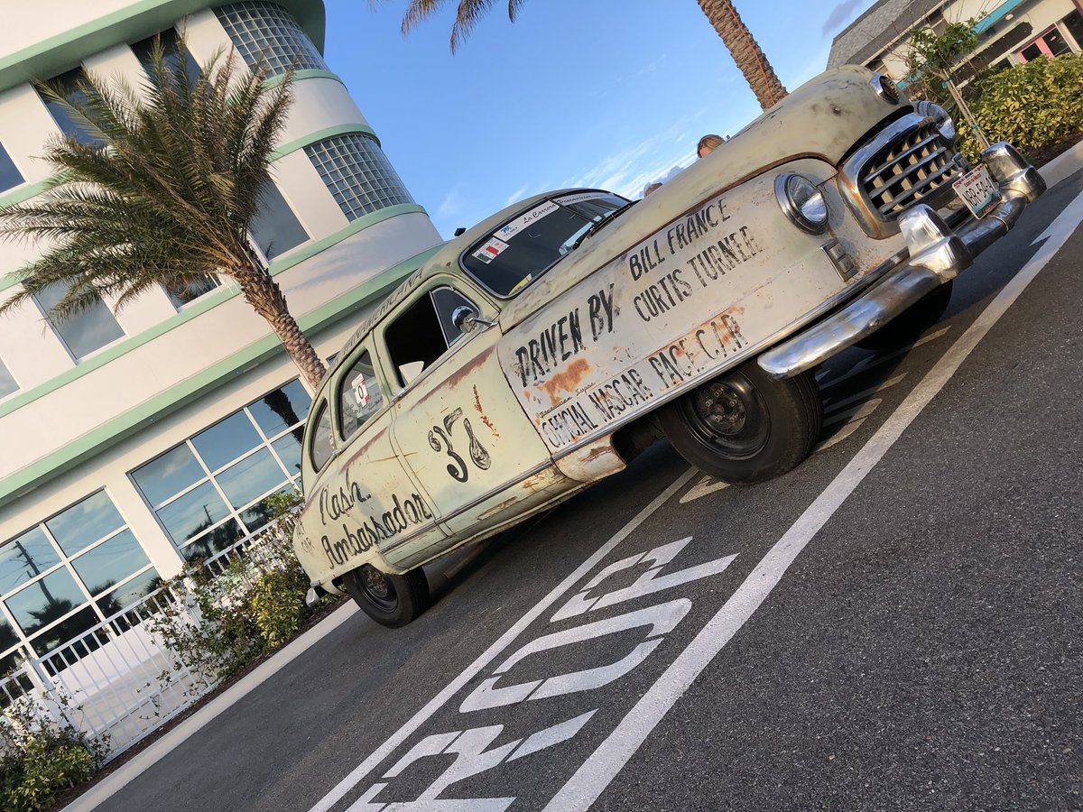 BenKennedy33's tweet image. Exactly 70 years ago the meeting was adjourned and NASCAR was formed. Awesome to celebrate this with family and friends! @StreamlineHotel