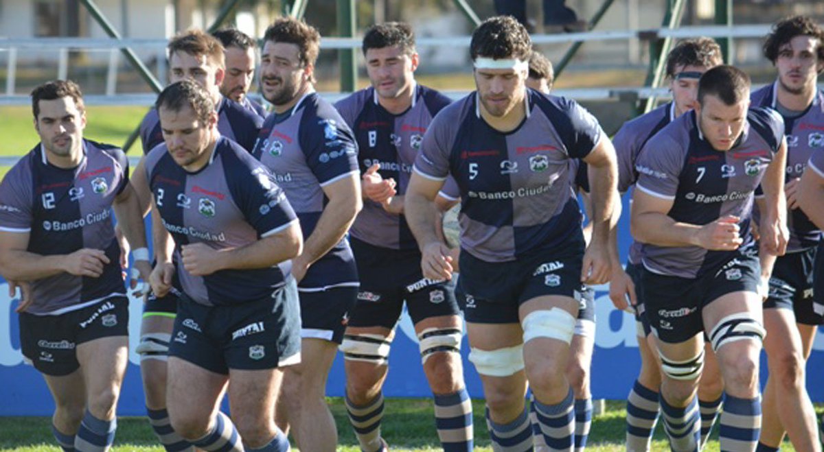 jaguirre_MD's tweet photo. Entrevista con @AcostaBocco el hooker de @urucureoficial y Los Dogos que cierra un año perfecto https://t.co/PYu3AW6AyO https://t.co/ob5dX9h8DF
