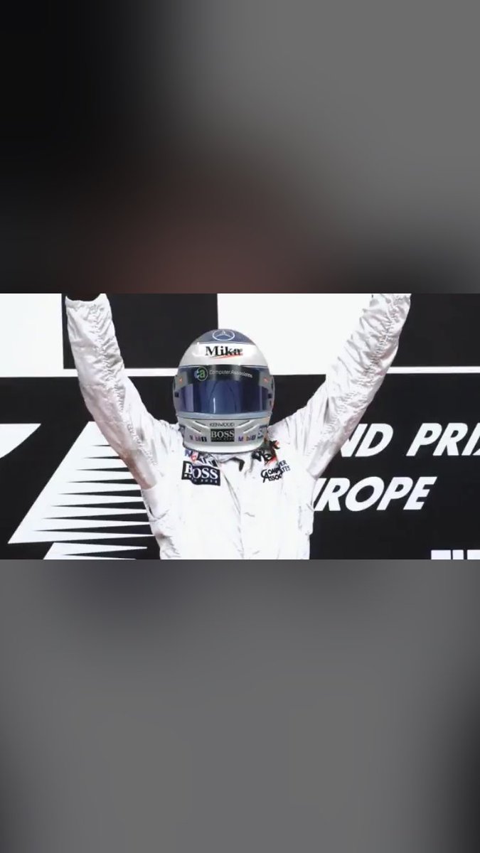 Sareyware's tweet photo. @McLarenF1 @F1MikaHakkinen ⬇️⬇️⬇️👍🏻😃 #MegaMikaComp https://t.co/d5KFbHftdQ