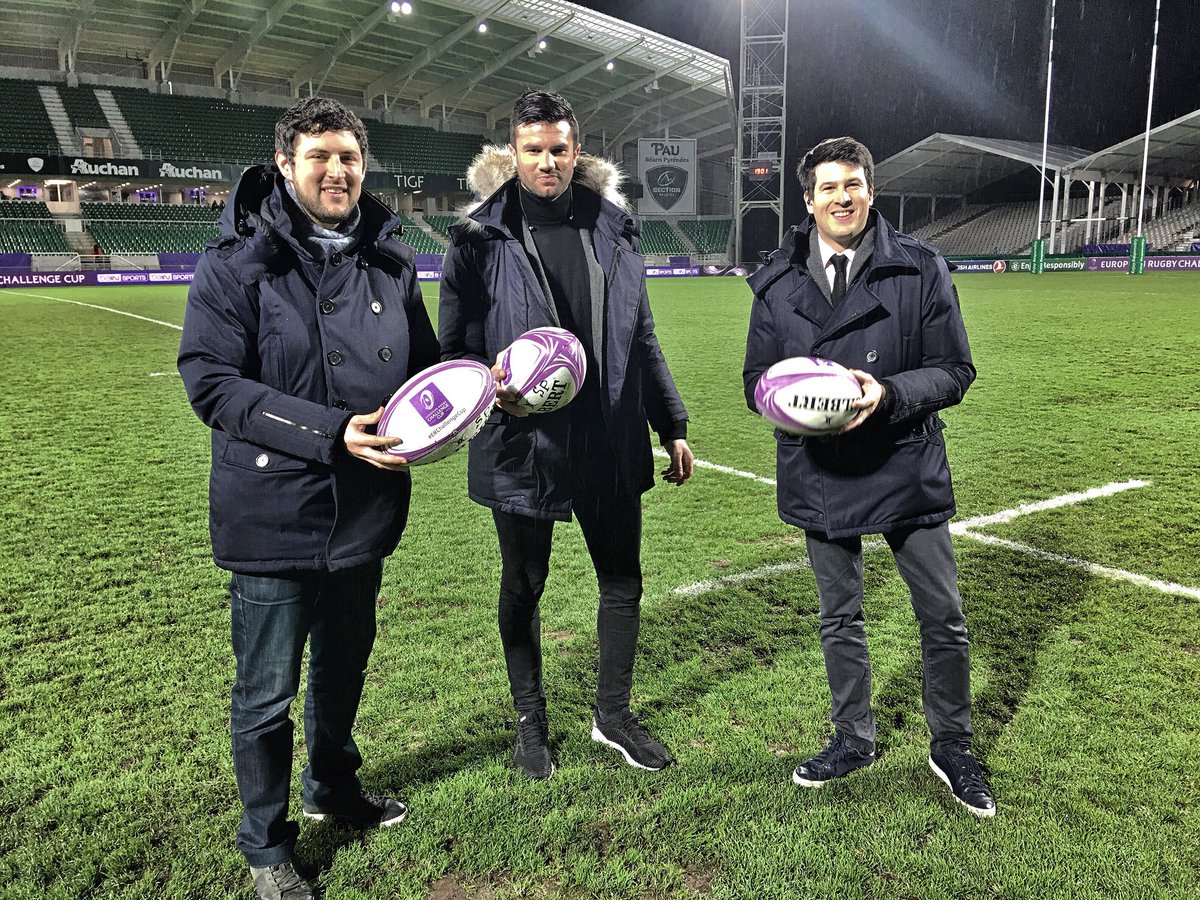 [RUGBY] HAPPY TEAM 🏉 
Victoire pluvieuse de la <a href="/SectionPaloise/">Section Paloise Béarn Pyrénées</a> 26/12 face à <a href="/agen_rugby/">Agen Rugby - SUA LG</a> #beinsports #challengecup <a href="/Vincent_Pochulu/">Vincent Pochulu</a> <a href="/BertrandBegue/">Bertrand Bégué</a>