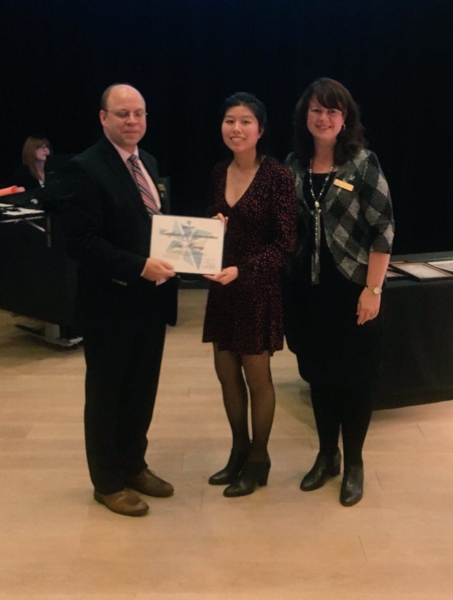 AutismNS's tweet photo. Thank you to Lisa from @EnactusDAL for attending the #ANS2017 Open House this evening and accepting a Certificate of Appreciation for your tireless work on our Chat n’ Chill program! https://t.co/EFPjWue1vA