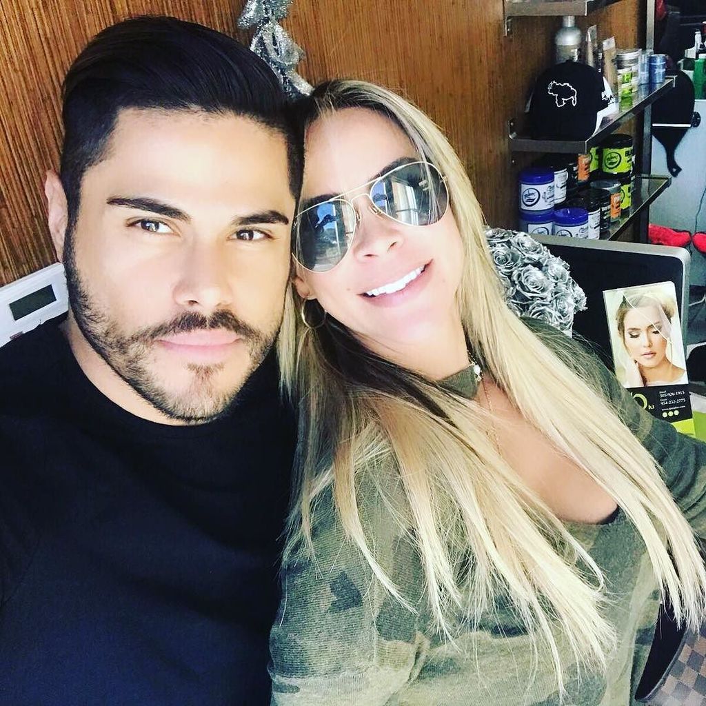 Aylin_Mujica's tweet photo. Que rico verte hwrmano mio @princejuliocesar 💖el cariño perdura @qiusalon IG https://t.co/aMHwG26cQL