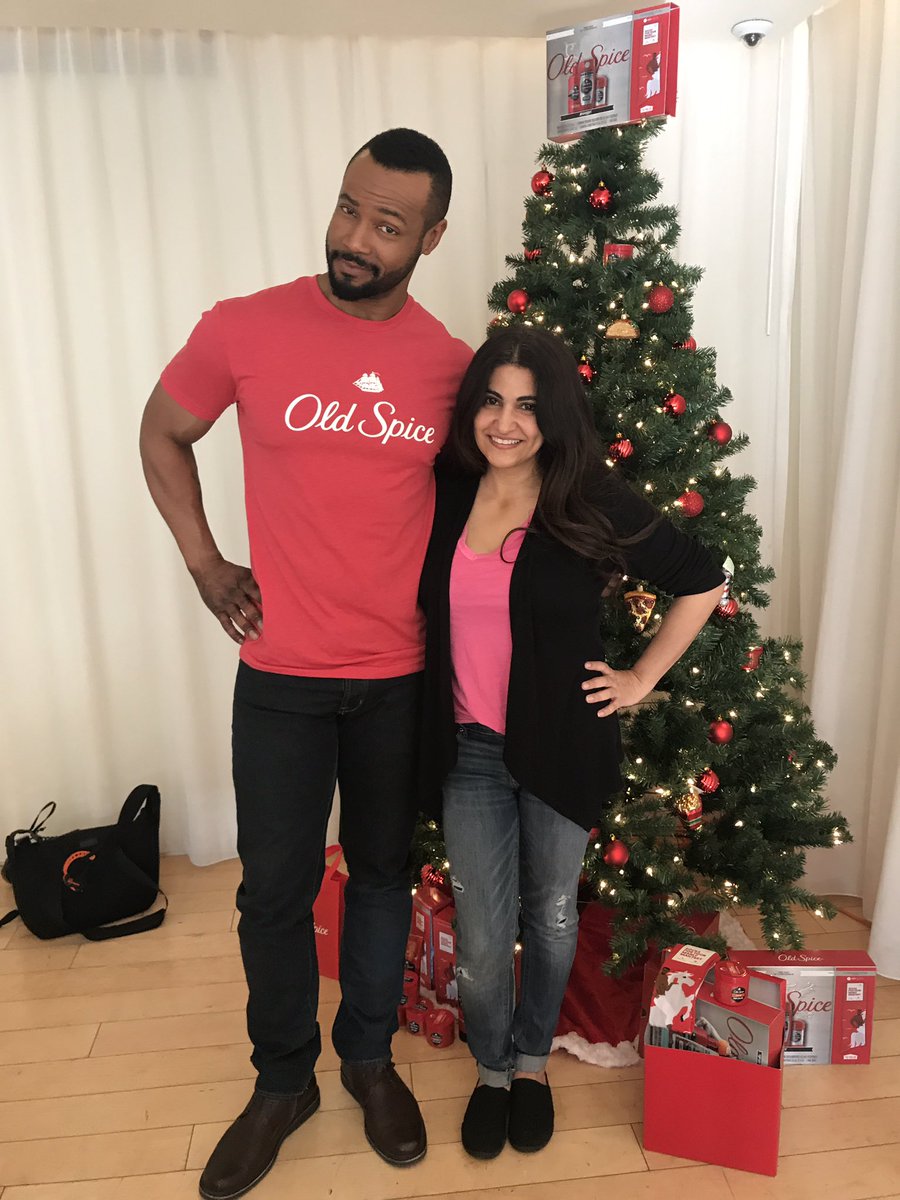 ParisaMichelle's tweet photo. Thank you for a lovely day and lunch! @isaiahmustafa @OldSpice #OldSpiceGuy #imnotonaboat https://t.co/ttDHWq7umI