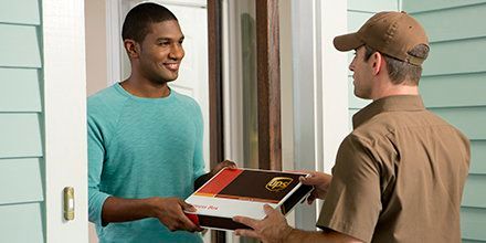 Need some extra ca$h? UPS is hiring seasonal help all over Southern California. Apply at bit.ly/2zAhZ6B #hiring #job