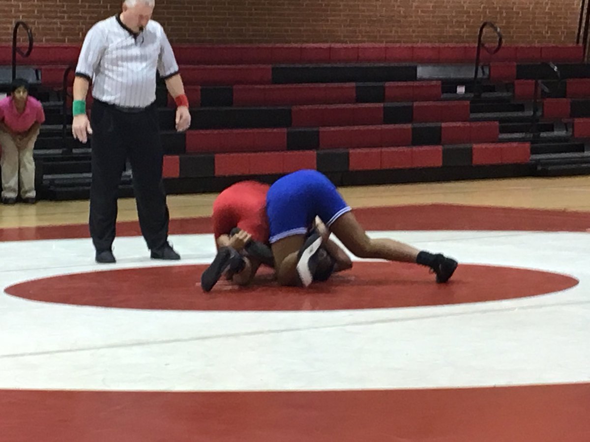 FMSTrojanPride's tweet photo. Ferndale Middle wrestlers earn a W! #RISEUPin2018 https://t.co/s8vNaxyrY3