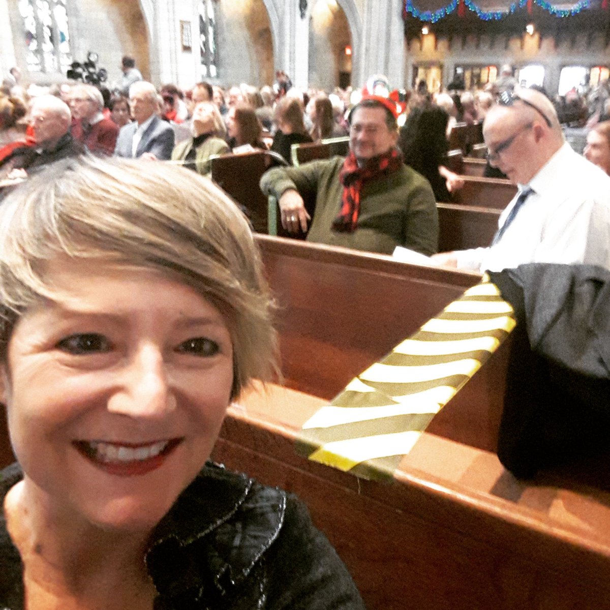 CBCCalgary's tweet photo. Join @CBCkd on @CBCRadio2 102.1FM today at 5pm to hear a chorus of 1,500 voices singing along with the Choir of the Church of St. Andrew &amp; St. Paul. A popular @CBCMontreal tradition since 1980 #cbcsingin https://t.co/Q3FSYOnmdK https://t.co/5WM3fxK0bD
