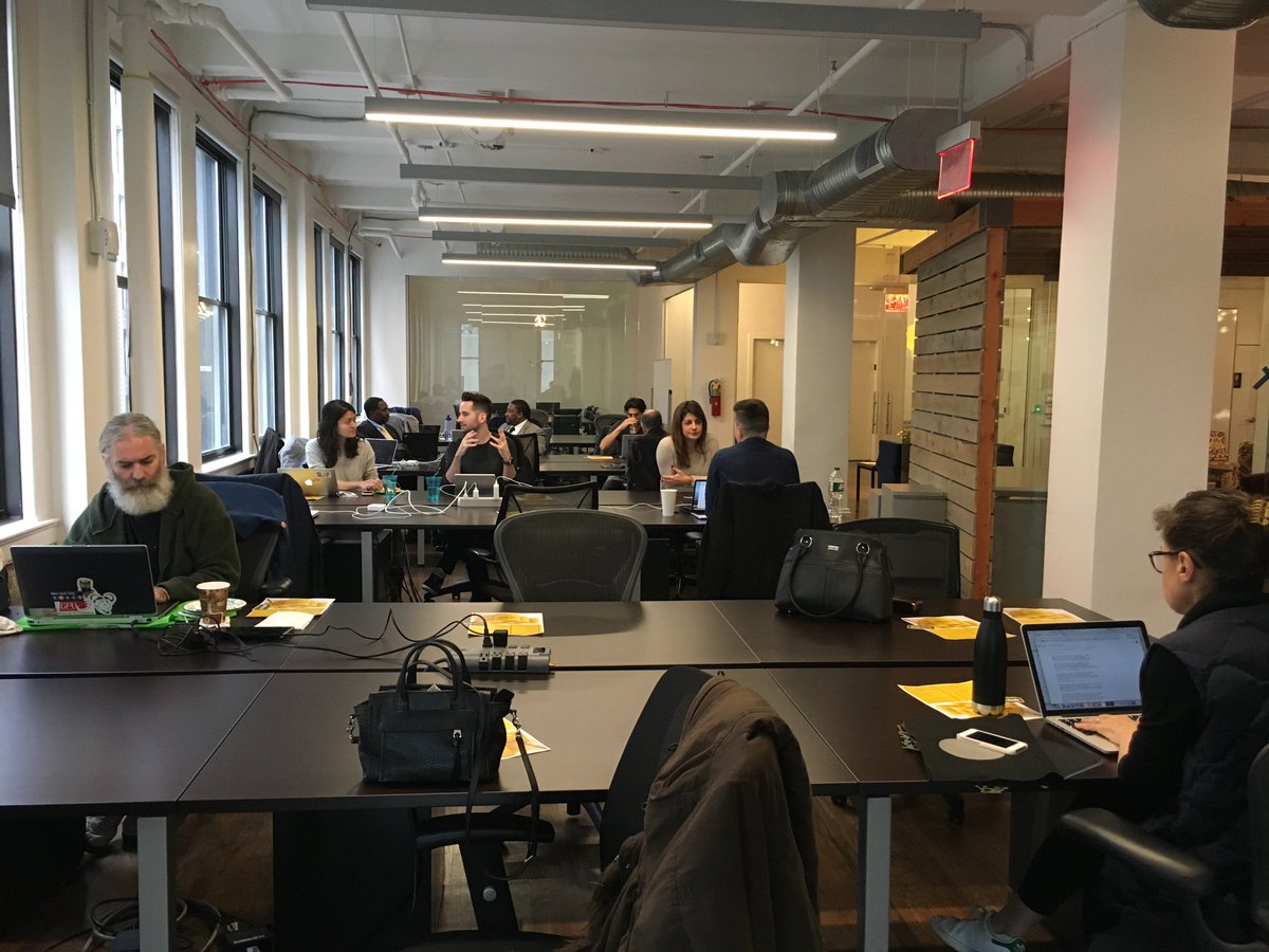 TechHubNYC's tweet photo. We have opened the applications for our memberships in #NYC. Tired of your neighbours? Want to surround yourself with geeks, hackers &amp; hustlers? Join our curated community for #tech entrepreneurs &amp; startups https://t.co/5GAIsGTXjs #NYCTech #JoinTechHub https://t.co/aj3UfGgwWE