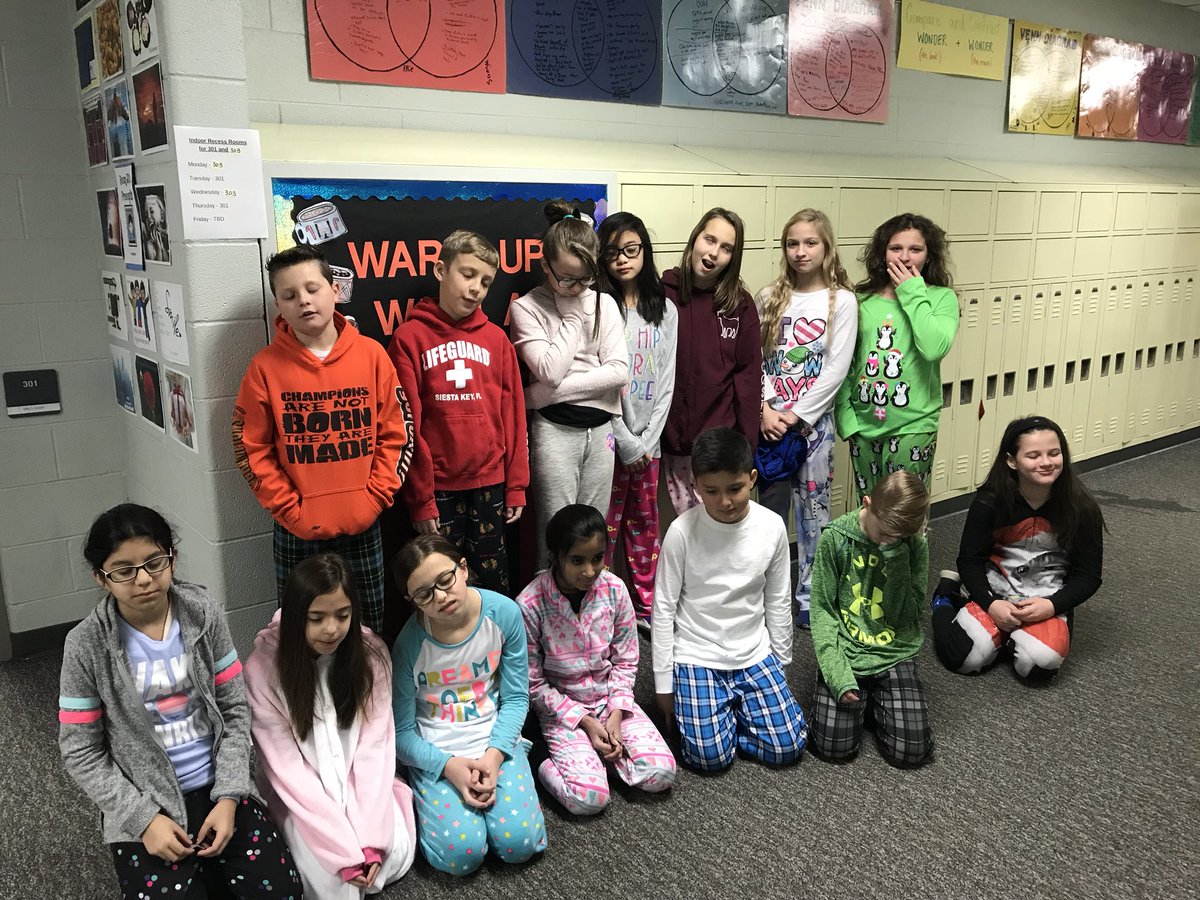 mrsclasey's tweet photo. Pajama Day! #toomuchfunin301 https://t.co/Rq8AhalWBk