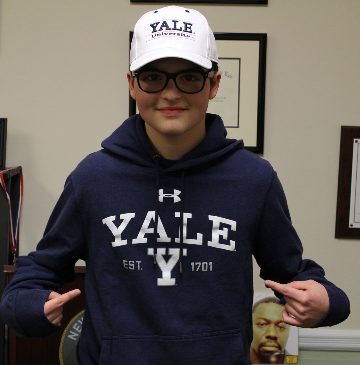 toddkaminsky's tweet photo. A few weeks ago I nominated @OSchoolsPR Cory Nichols 4 the #PresidentialScholars program. Today, he found out he got into @Yale! I said I couldn’t wait to see the great things he will do &amp; he continues to amaze me each &amp; every day.Congrats! @CoryCares @Realcorynichols #Yale2022 https://t.co/twrw0Qp2zd