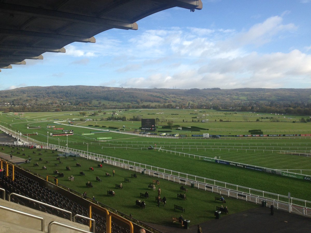RacingTV's tweet photo. Six things to look out for at Cheltenham over the next two days - including the possibility of Phil Kirby training his first winner at the track, via @HaylerWill  ➡️ https://t.co/LXdUeOPJHX https://t.co/wvYQtcniwN