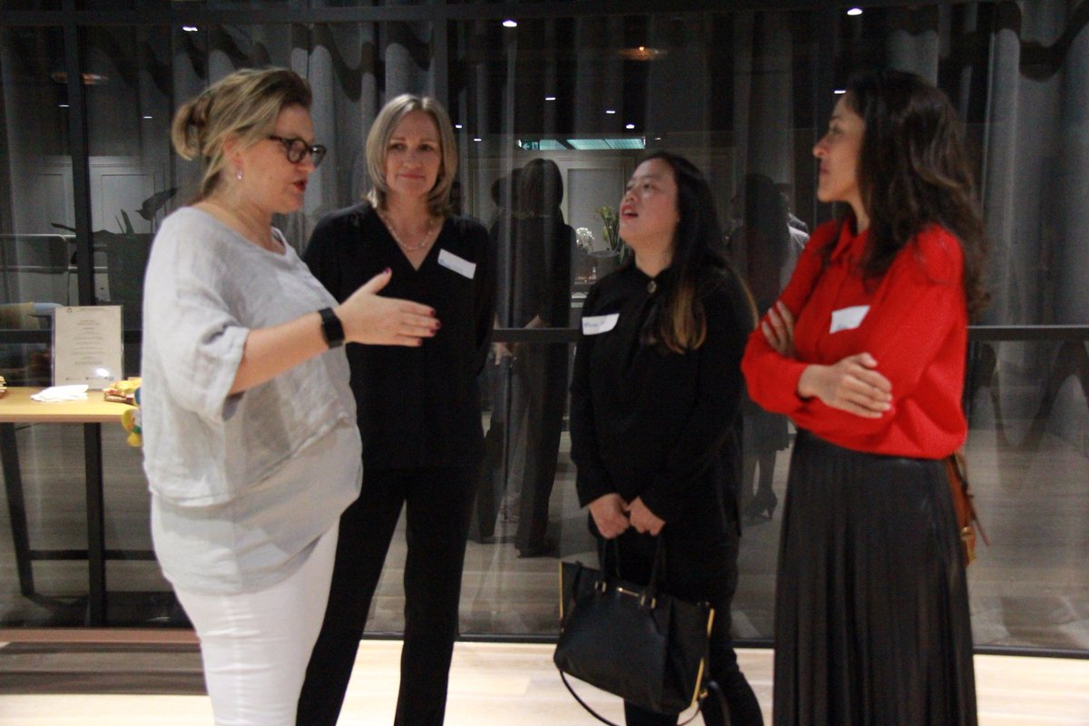 xmirus's tweet photo. What a great way to spend a Friday morning, champagne and great company! Thank you to our guests for attending.  Xmirus was honoured to be the champagne sponsor for the end-of-year Propelle event. #PropElle x #Xmirus https://t.co/t2t6oNCyrd
