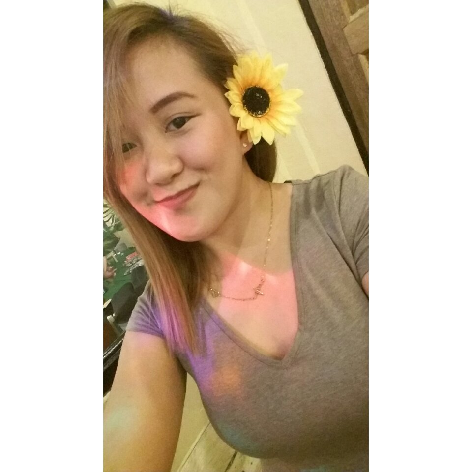 0121k_co's tweet photo. Sunflower 🌻 https://t.co/0WgFlbDlUb