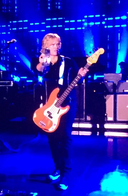 silentkry's tweet image. Recording NOW Grok Rock! Just put in “Like She Does” from CrashBoomBang by The @Bayonets w/ @brianrayguitar Oliver Leinster &amp;amp; the beautiful 
@LucreLopezSanz

While I also dedicated songs to @felsoft66 @JennyFear666 &amp;amp; others-🎶😘
This entire Show is dedicated to #IggyRose 🌹RIP🌹