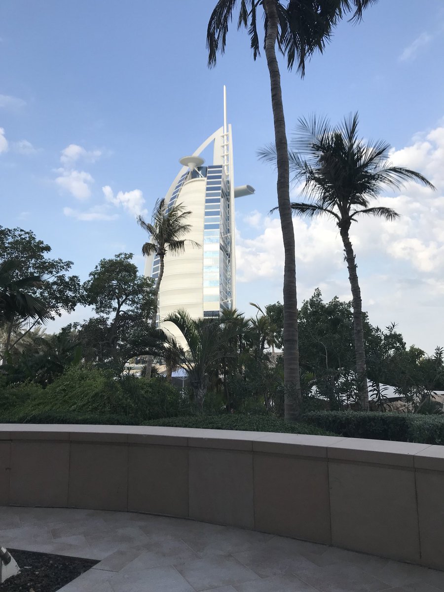 SteveLay5's tweet image. Great to wake up to the 3 days in the sun in Dubai and the view of the Burj Al Arab - but still don’t think there is a better hotel in Dubai than our favorite @JumeirahBH #besthotel
