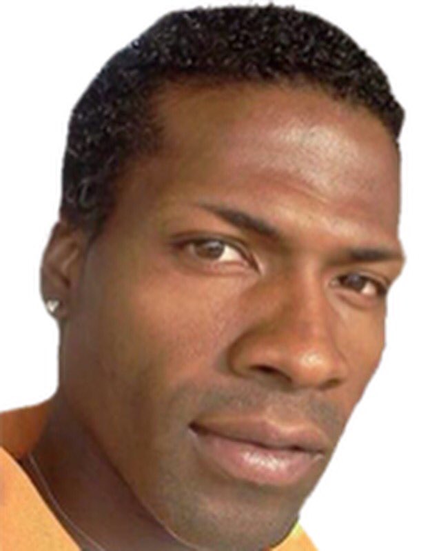 BAM_FI's tweet photo. David Emerson Jr. was last seen in #Snyder, #Texas on Dec 24, 2014. 
Few details are available in his case.
#HelpUsFindDavid #DavidEmersonJr https://t.co/Tvr7YLZPbU