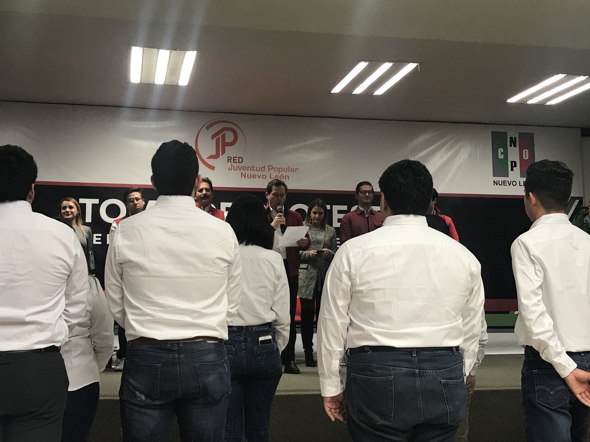 RedJPNuevoLeon's tweet photo. ¡Si, protesto! #RedJuventudPopular #CNOP https://t.co/bNI3i3a8bI