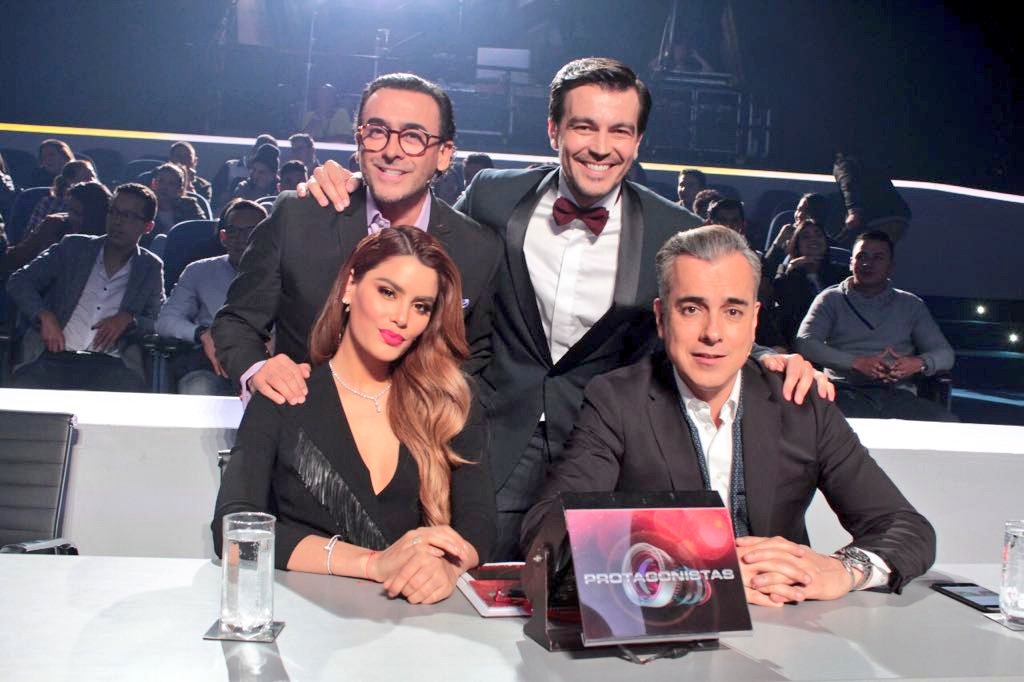 Lucianoda's tweet photo. En minutos, la gran Prueba Final de @ProtagonistaCol @CanalRCN @gutierrezary @AdalRamones @jeabello https://t.co/5oP26D7xbw