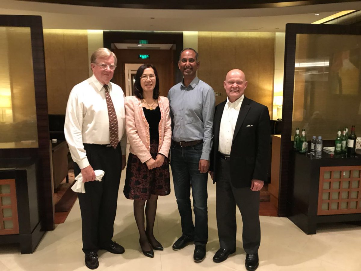 kishanbulusu's tweet image. Zhoushan with city leaders and delegation members