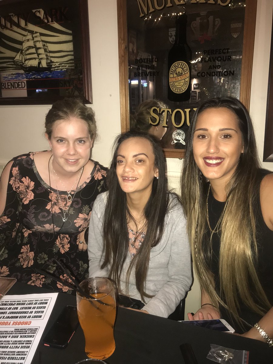 FunkNsoul97's tweet photo. My #auslan #christmas part had so much fun thanks #muphy’spub #Mandurah https://t.co/z5rfKX1XVv