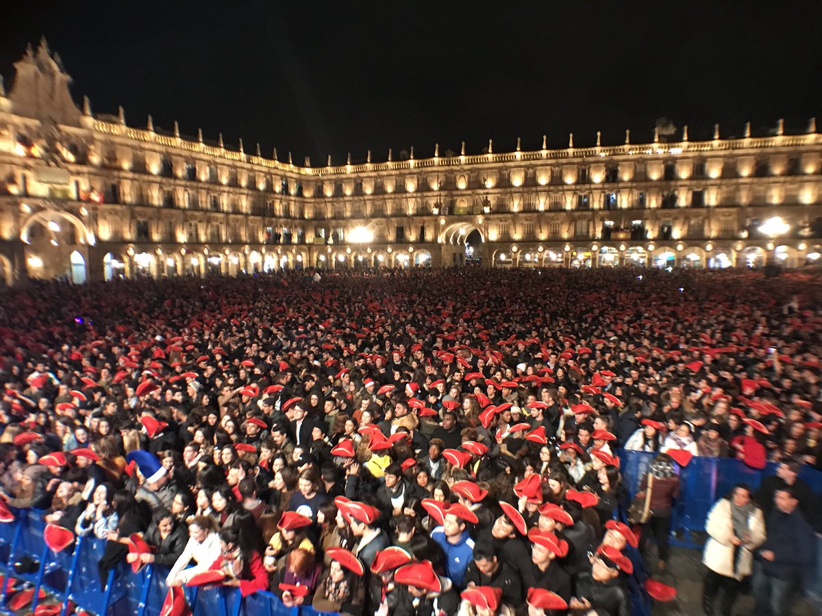 NUSalamanca's tweet photo. #Nu2017 Salamanca a tope https://t.co/JUt9QqPWiZ