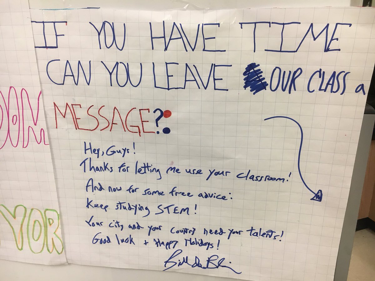 GunaRockYa's tweet photo. Students at MS 88 in South Slope left a note for @NYCMayor welcoming him to their school tonight. His response: https://t.co/KXigrOirY8