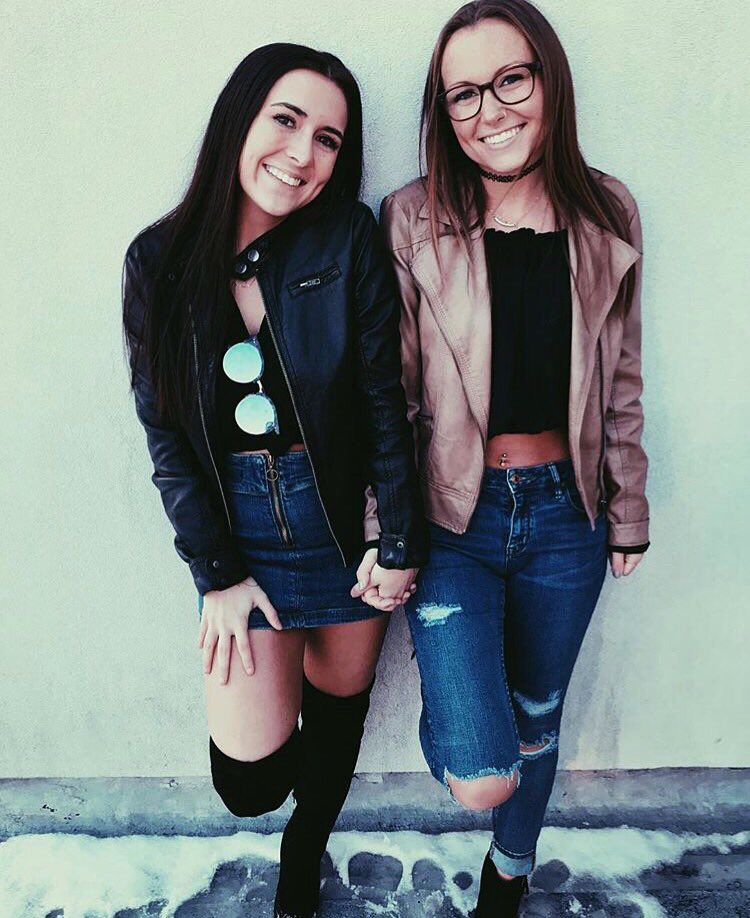 Need a break from studying for finals?? Our sisters want you to sign up for formal recruitment!😊