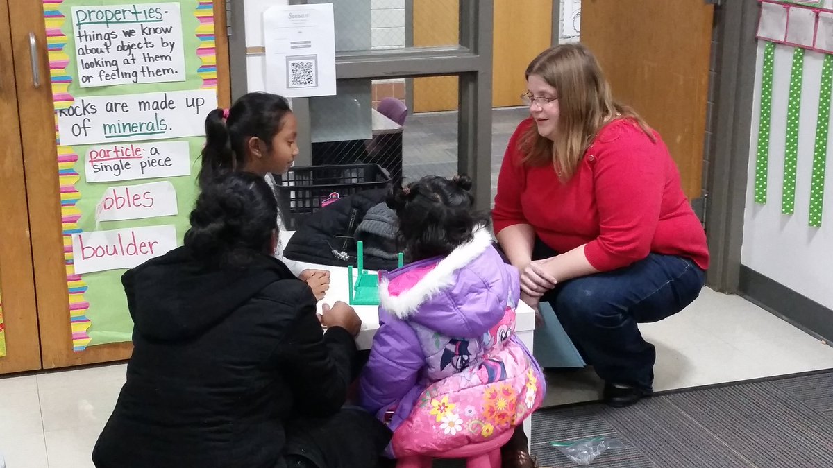 SilverSpringES's tweet photo. Thank you to our #silverspringes staff for an amazing guided math night tonight! #ssteachersrock #guidedmathnight https://t.co/wqgUucvPrL