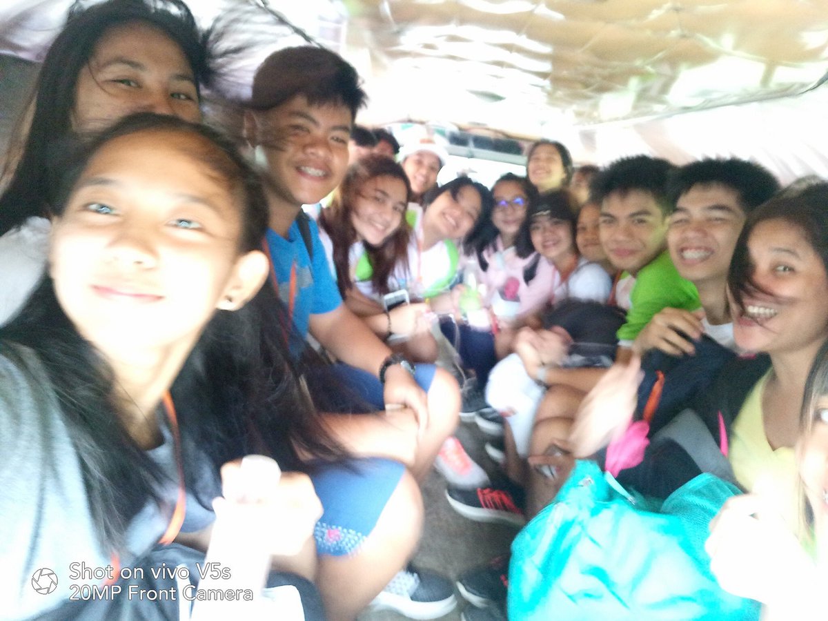 LlagaPrincess's tweet photo. Miss na miss na miss ko na mga kateam ko😭😭 Napaka memorable ng Last year ko💖 #Onelaguna #sanpablocity https://t.co/Bc4ynCwehv