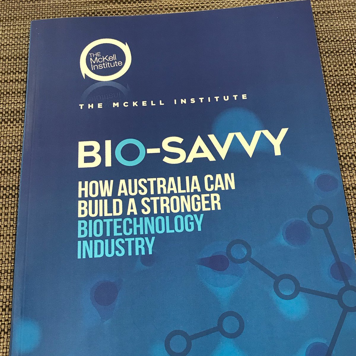 MTPConnect_AUS's tweet photo. The Hon. John Brumby launching the @McKellInstitute ‘Bio-Savvy’ Report sponsored by @pfizer , on how Australia can build a stronger biotechnology industry. https://t.co/KVGDuUXlXB