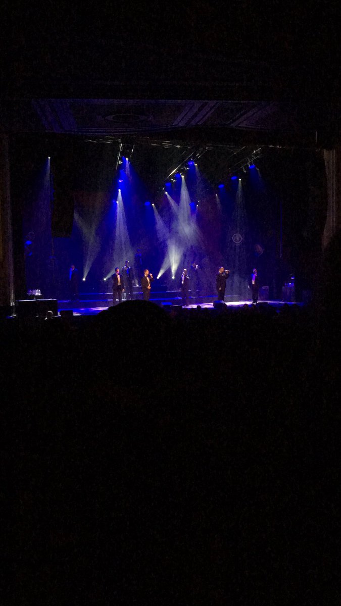 TheBellaBosco's tweet photo. Straight No Chaser is fantastic!!!! #ChaserShots #StraightNoChaser https://t.co/VgnznsmFmp