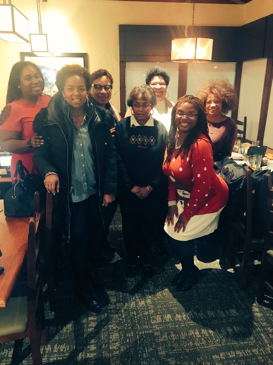 SimplySprtyChic's tweet photo. Some of the Tidewater Alumni Chapter of @wssunaa at our Holiday Celebration. Once a Ram, Always a Ram! @WSSURAMS #WSSUAlums https://t.co/uyGpTNNUmc