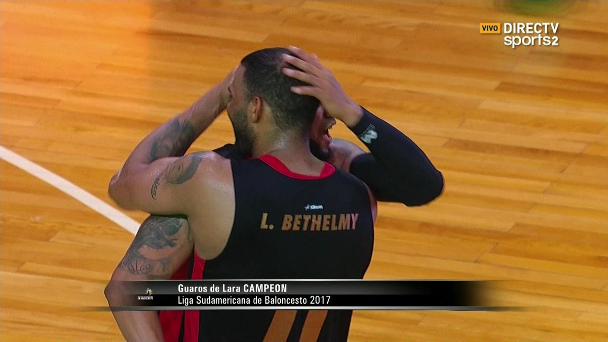 DIRECTVSportsVE's tweet photo. Señoras y señores, hacemos una pausa en el #BéisbolEnDIRECTV para avisarles que... ¡GUAROS DE LARA ES EL CAMPEÓN de la #LSB2017! 🏀🏆🎉🇻🇪 https://t.co/IobBBd86qn