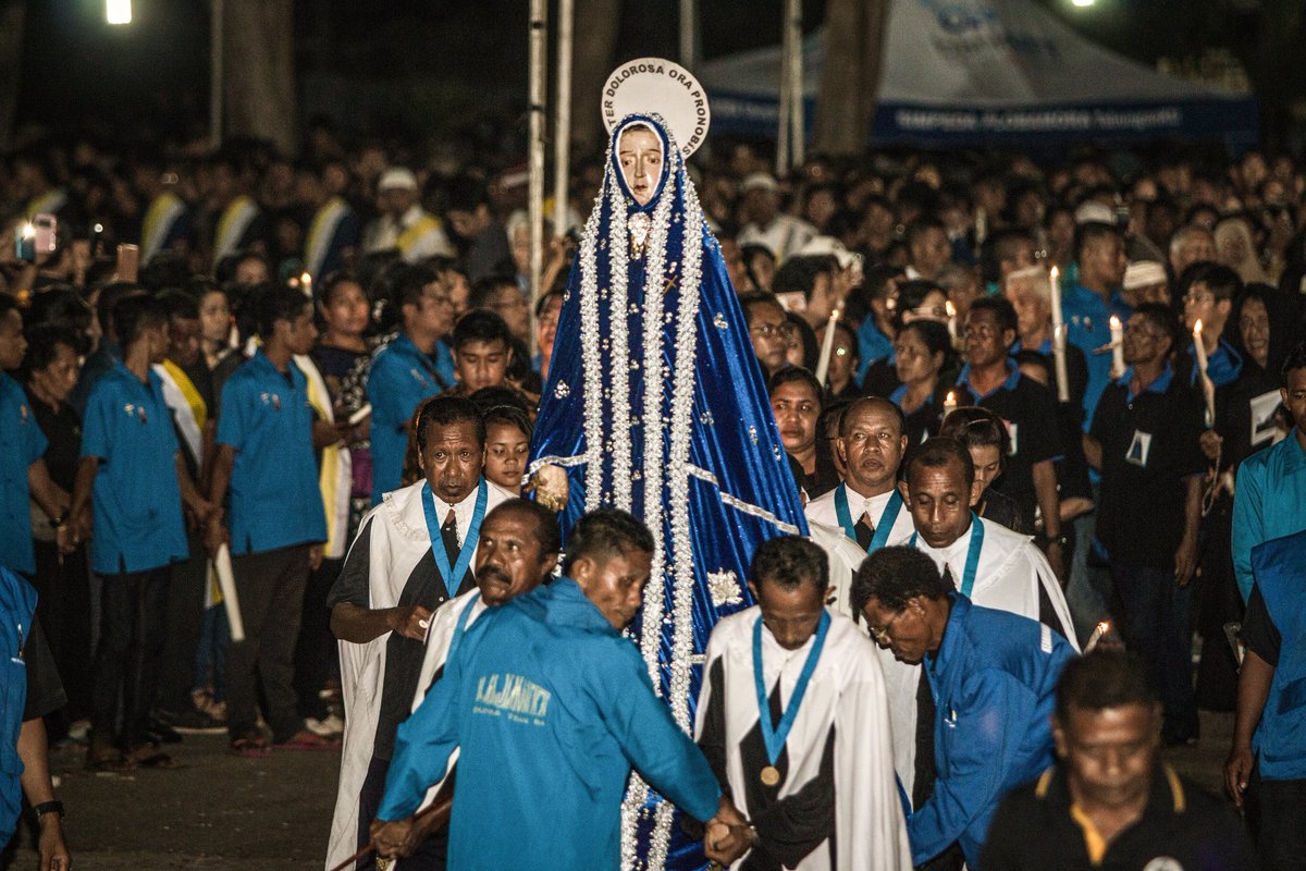 Prosesi Semana Santa - Larantuka Flotim

<a href="/alfaink_liquid/">Tinta Alfaink</a>
#alfaink #warnawarninusantara3 #alfainkPC2017 
Alfaink Tinta Printer Aman Dan Bebas Buntu”