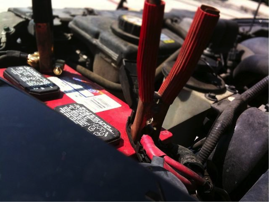 DTCTIRE's tweet photo. Remember to test your vehicle's battery a few times a year so you don't get stranded with a car that won't start! If your battery is three years old or more, consider replacing it as the chance of failure increases. Does yours need to be replaced? https://t.co/BzX5K3jT40