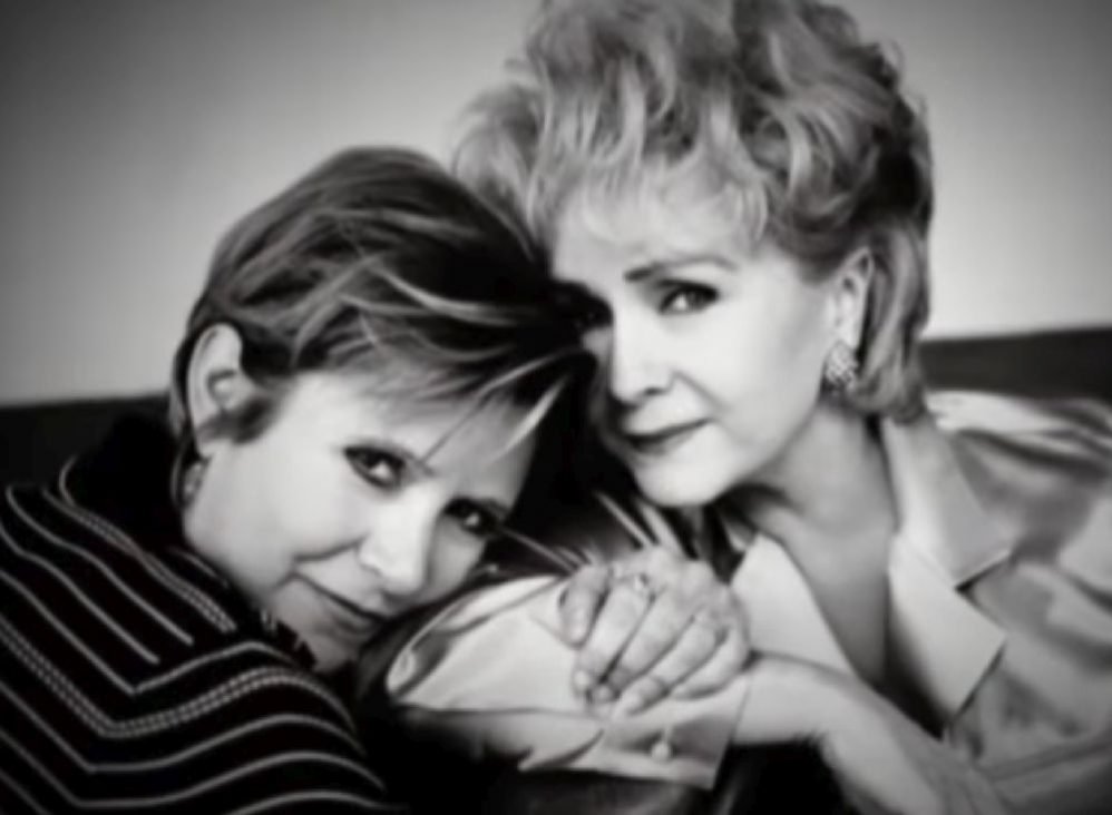 Rewatching #WillAndGrace on #Hulu loving #DebbieReynolds as Grace's mom which makes me think of #CarrieFisher &amp; how difficult it'll be to watch #TheLastJedi knowing it's Carrie's last. #WeloveyouCarrie #GoneButNotForgotten #PrincessLeia #toosoon