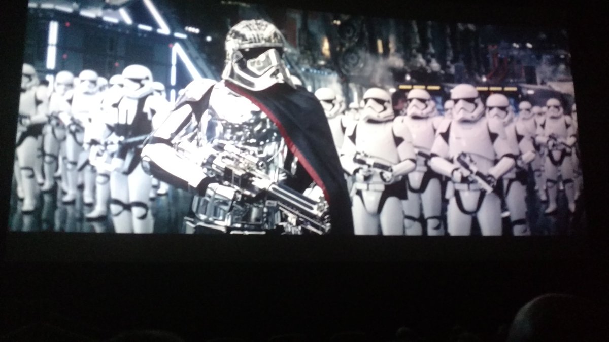 SamTransform360's tweet photo. @Corus360 along with our strategic partners @SilverPeak and @DellEMC hosting a full house for Star Wars Premiere Event: The Last Jedi in Raleigh NC. https://t.co/RrfMmVKJlF