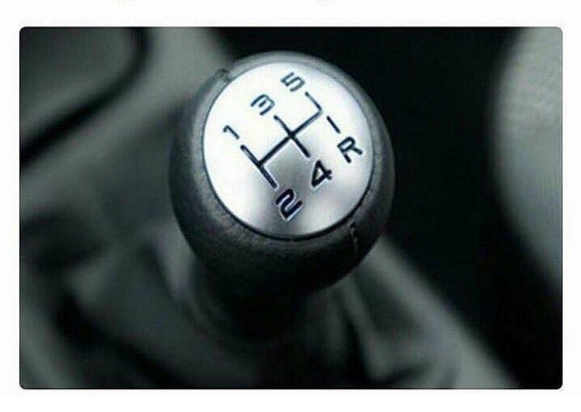 life_lamp's tweet photo. Make your car go faster by shifting to "R" which stands for "Race" https://t.co/jbBLldRvn6