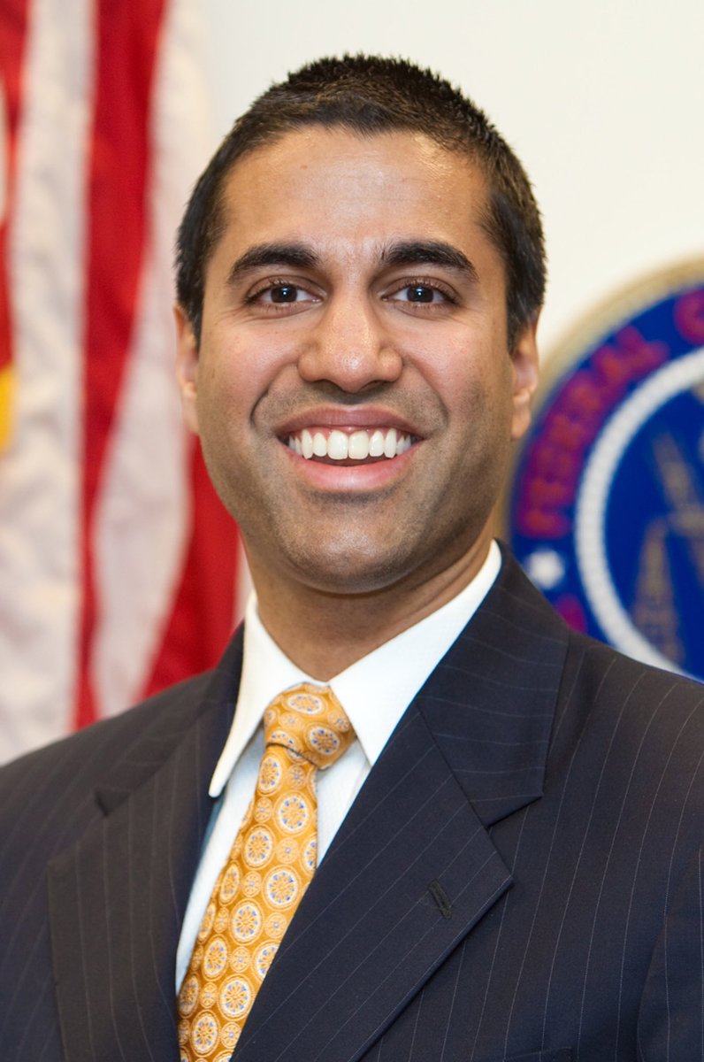 casspertate's tweet image. #NetNeturality Ajit Pai look like Sylvester Calzone from Fairly OddParents