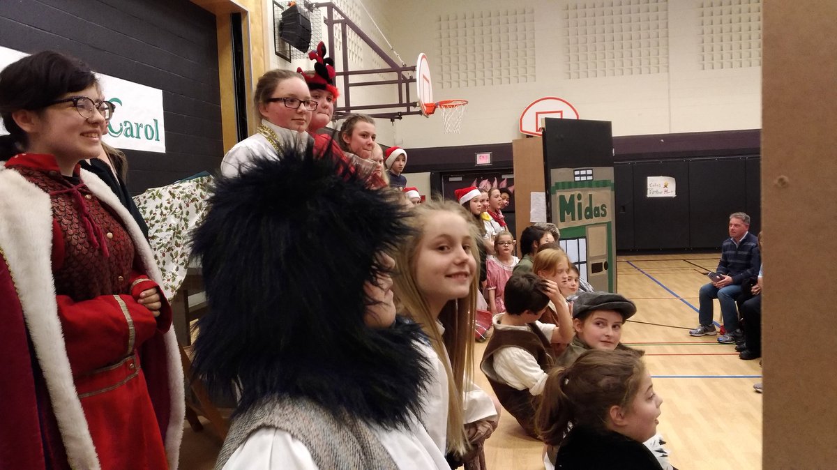 jmac1770's tweet photo. And that's a wrap! Great job @brighton_kprdsb 4 a successful 3 night run of A Fairy Tale Christmas Carol couldn't be prouder of these kids! https://t.co/fzQIgAhNuZ