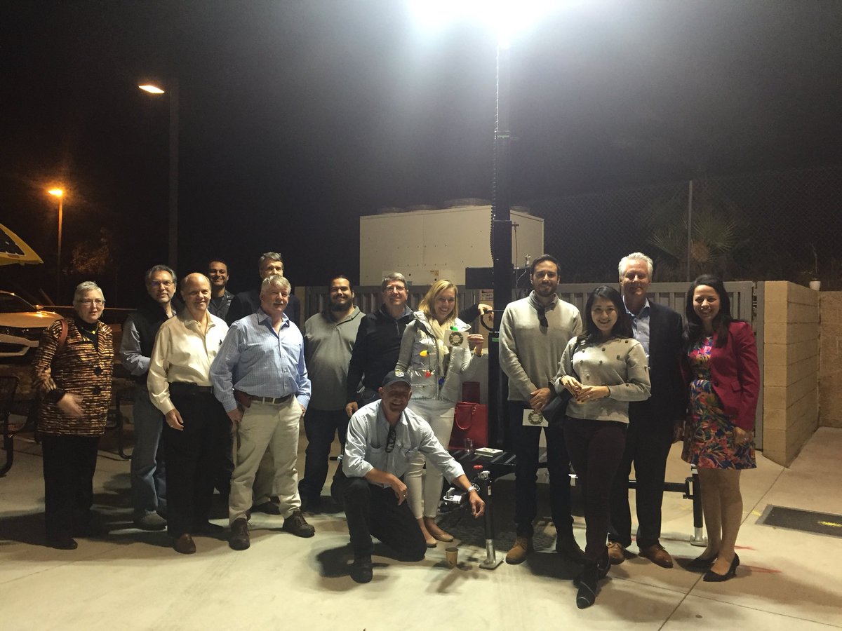 ANativeAngeleno's tweet image. Thanks to colleagues at Luxfer-GTM for hosting a great holiday party at the @CalStateLA hydrogen station. Good to see colleagues from Air Liquide, Stratos Fuel and Central Coast Clean Cities Coalition.