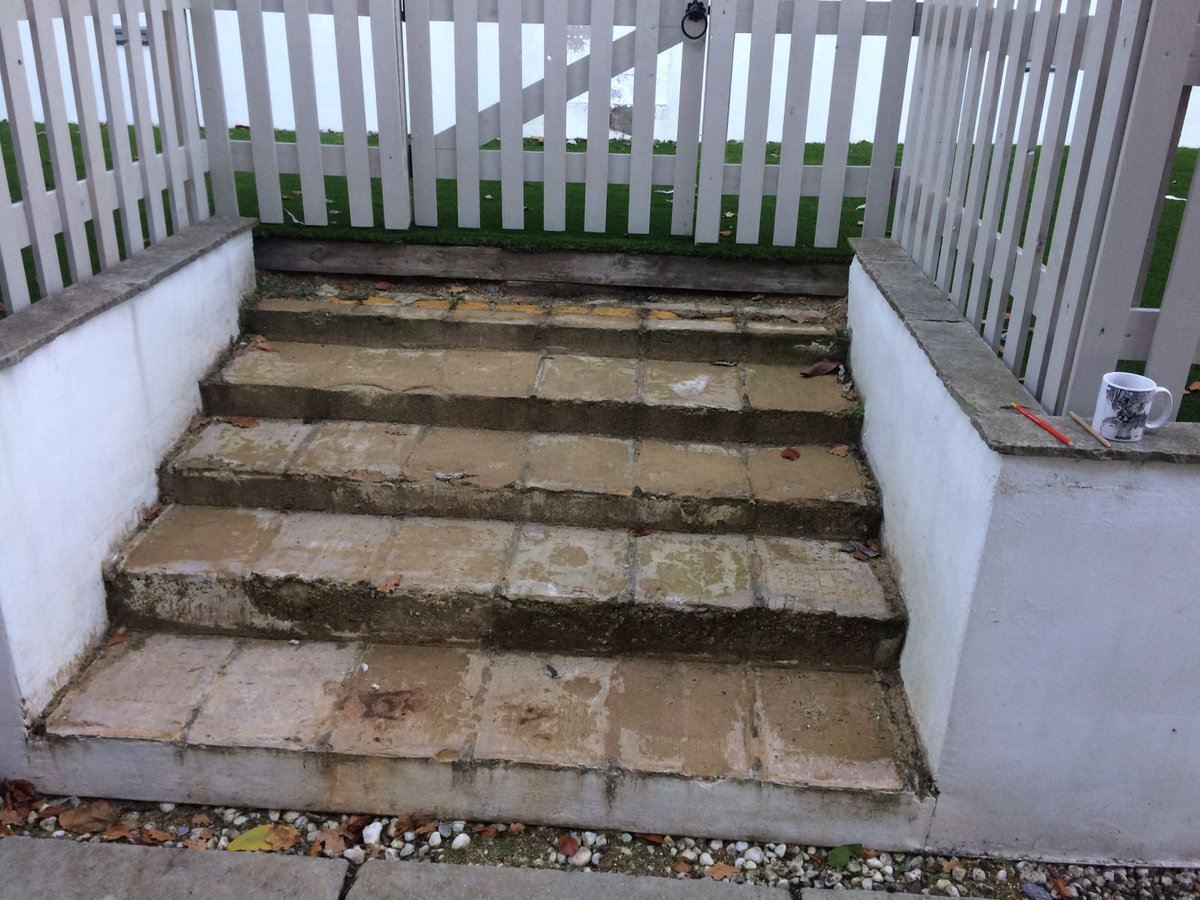 DelasPM's tweet photo. Check out the results of a recent #patio #repair we made! What do you think? https://t.co/WxfVdcMx6g #GardenDIY #HomeImprovement #HomeDeco https://t.co/OkTp9JUGu7