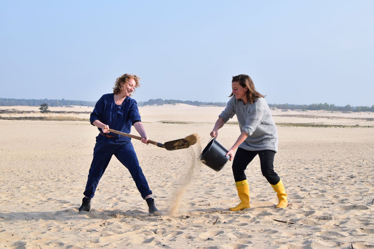 designawards's tweet photo. #DDA17 winner #AtelierNL has finished a new edition of #Zandglas! The collection features sands of De Loonse &amp; Drunense Duinen, created with @Natuurmonument in celebration of AtelierNL’s ambassadorship for #DDW17 and the studio’s anniversary. Check https://t.co/v1oSD8GqYB! https://t.co/4hpNozNDLq