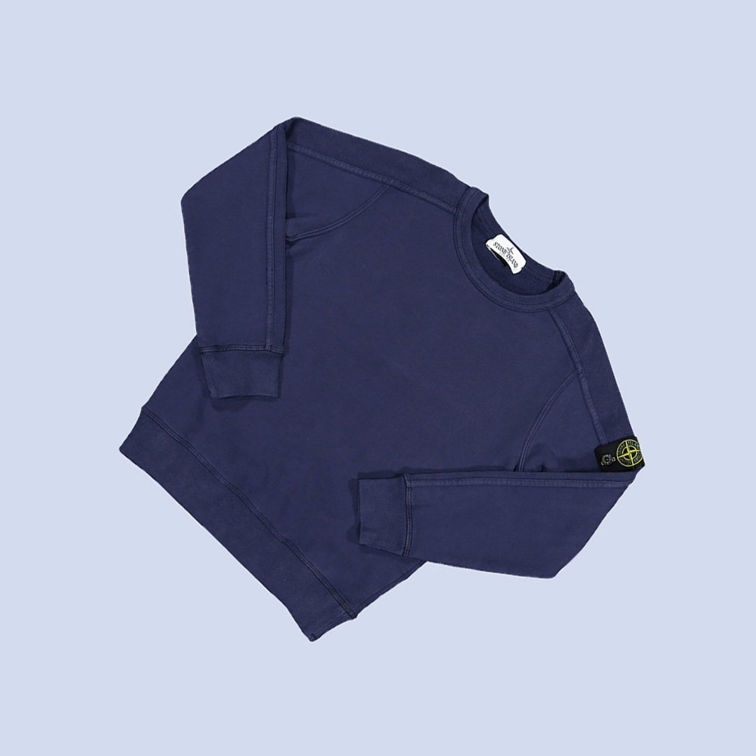 ChoiceStoreKids's tweet image. The @stoneisland_official Basic Crew Neck in Navy, available now in sizes 2-14 yrs: ow.ly/4zXI30hdzrY