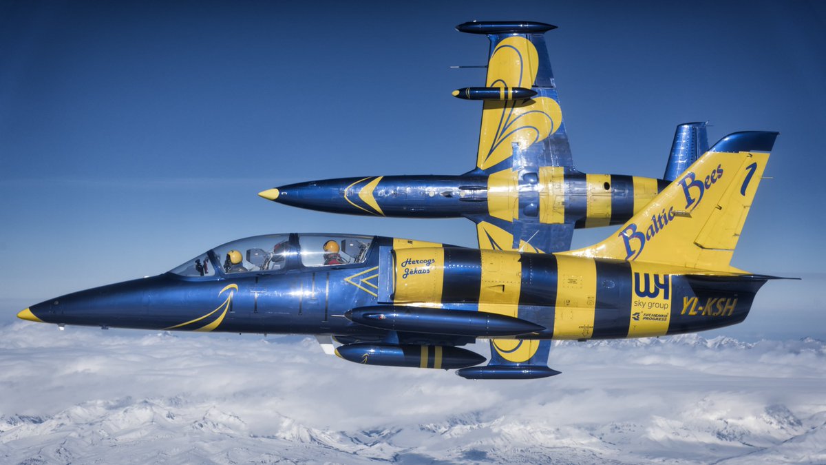 Łotewski zespół <a href="/BalticBees/">Baltic Bees</a> pierwszym, oficjalnym uczestnikiem #gdyniaerobaltic. 6 samolotów #wgdyni już w sierpniu 2018 <a href="/emocjedopelna/">Emocje do pełna</a> gwarantowane. #miastogdynia #aeropact #gdyniaaerobaltic