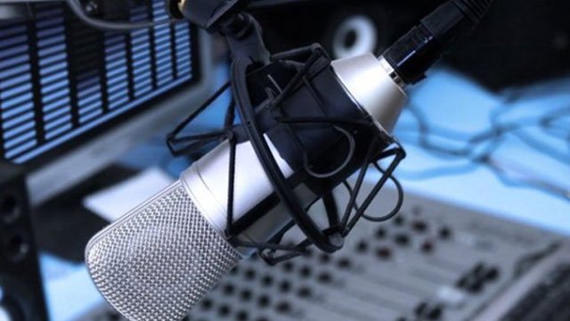 mssmltd's tweet photo. It's #FroshFriday and we are back on the trends!!😀😎Hey you can catch us on radio and listen to all the benefits of registering for #SKILLS2SUCCESS2017 Space FM 90.1; Thurs&amp;Fri @ 9pm, Lagelu FM 96.7; Thurs&amp;Fri (this week), Mon, Tues, Weds, Thurs, Fri @ 7.00am&amp;8.00am, Mon&amp;Weds https://t.co/YawgPcVMzc